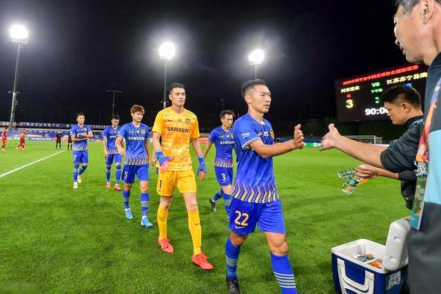雷霆球星亚历山大向威斯布鲁克致以退休祝福